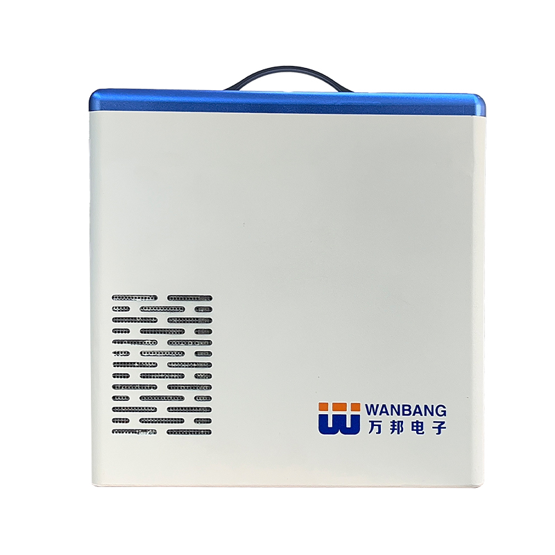 How does a mobile power supply achieve ultra-long battery life within a compact body, meeting all-day power needs?